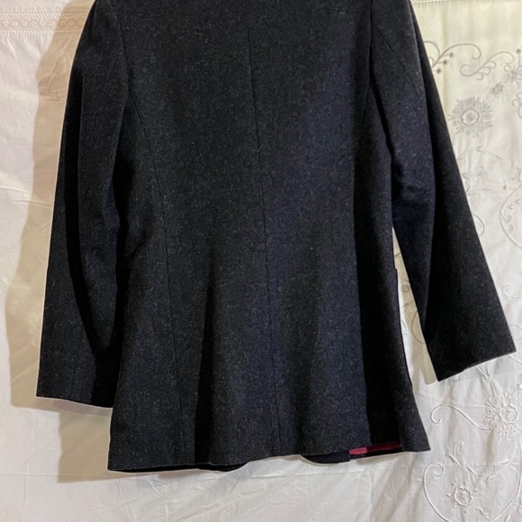 Vintage American Eagle Outfitters Women Gray Blazer looks new size four - Picture 2 of 8